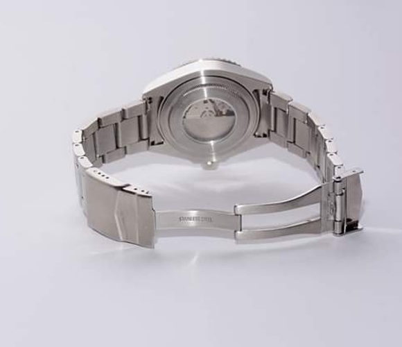 watch - Picture 3 of 3